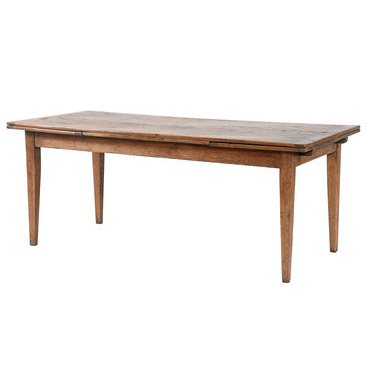 Drawleaf table with taper legs